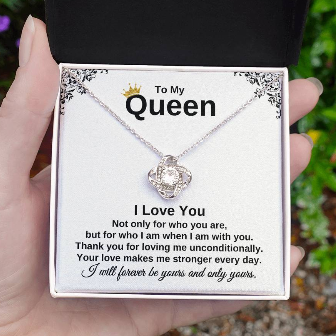 To My Queen | I Love You (Love Knot Necklace)